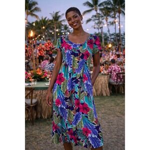 Hilo Hattie Hawaiian Original Dress M 100% Cotton Floral Hibiscus Muumuu (C760)